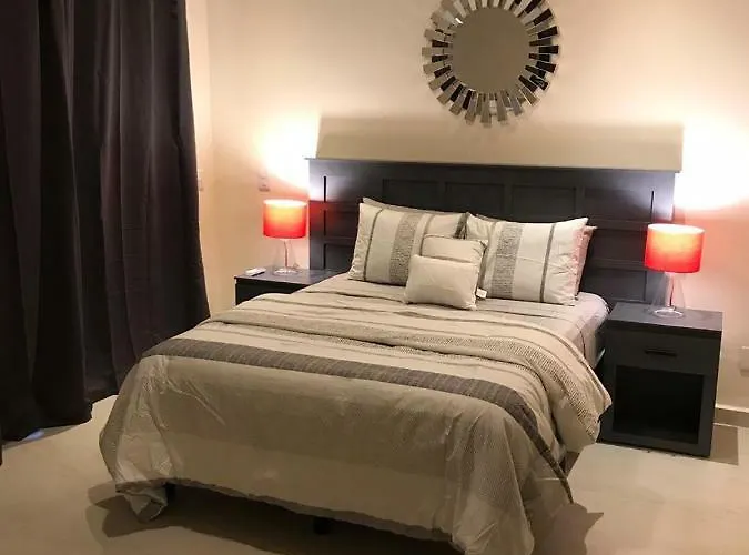 Pousada Beautiful 3 Br/3.5 Bath Home@selvanova